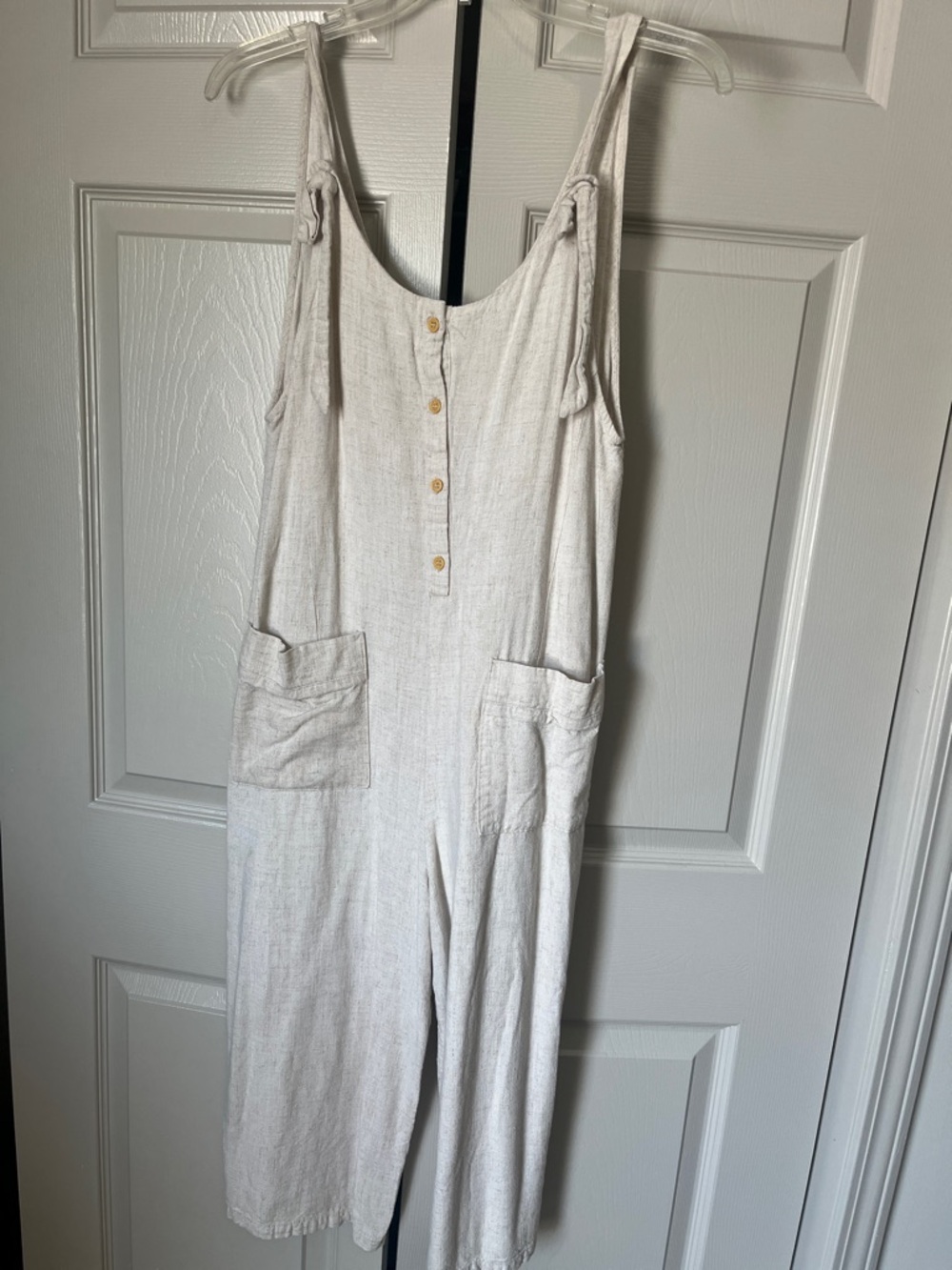 Women’s Cream Linen Blend Tie-Strap Jumpsuit